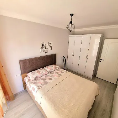 Ceylanhouse-3 *