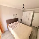 Ceylanhouse-3 *